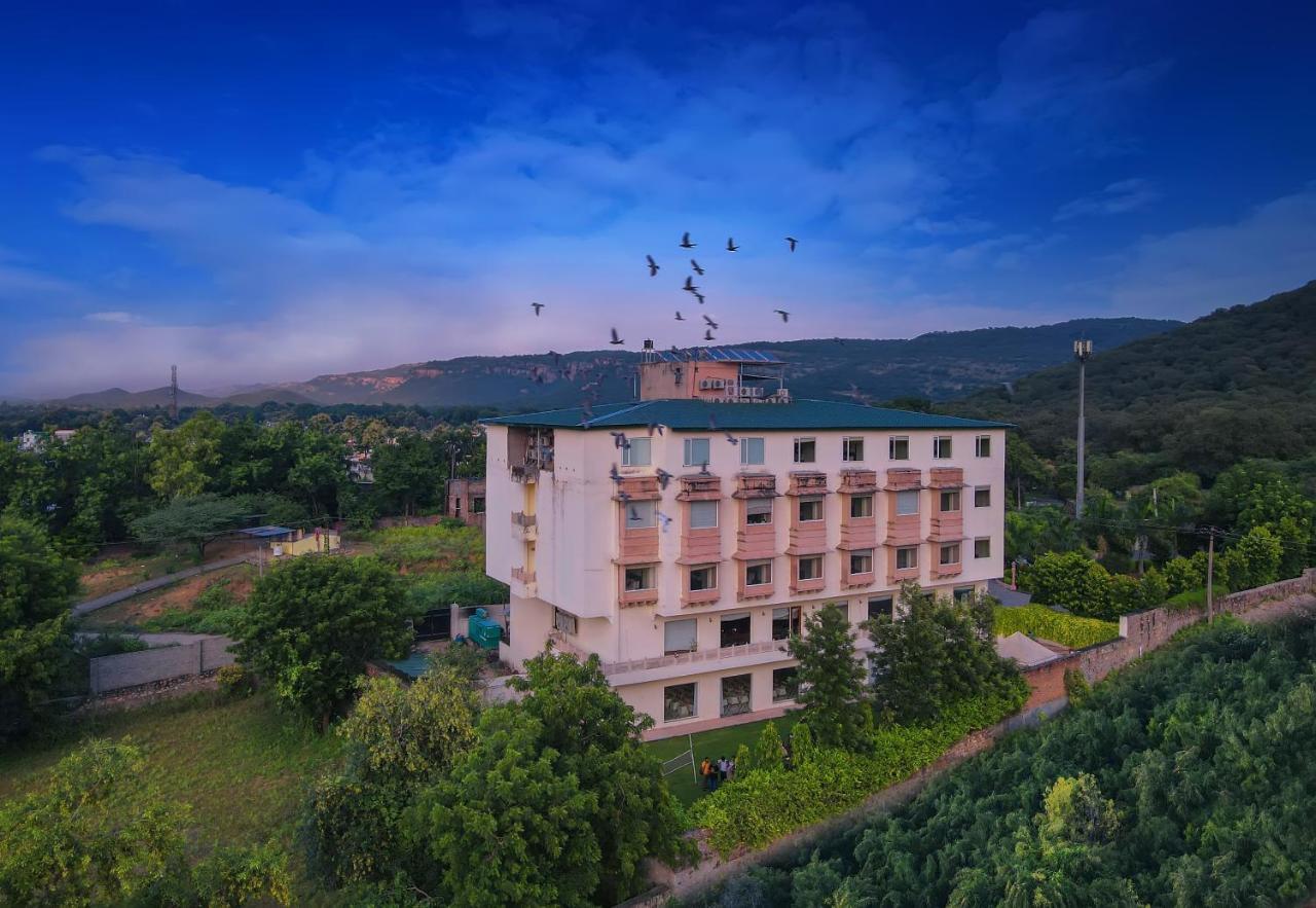 Welcomheritage Mount Valley Resort Ranthambore Sawai Madhopur Buitenkant foto