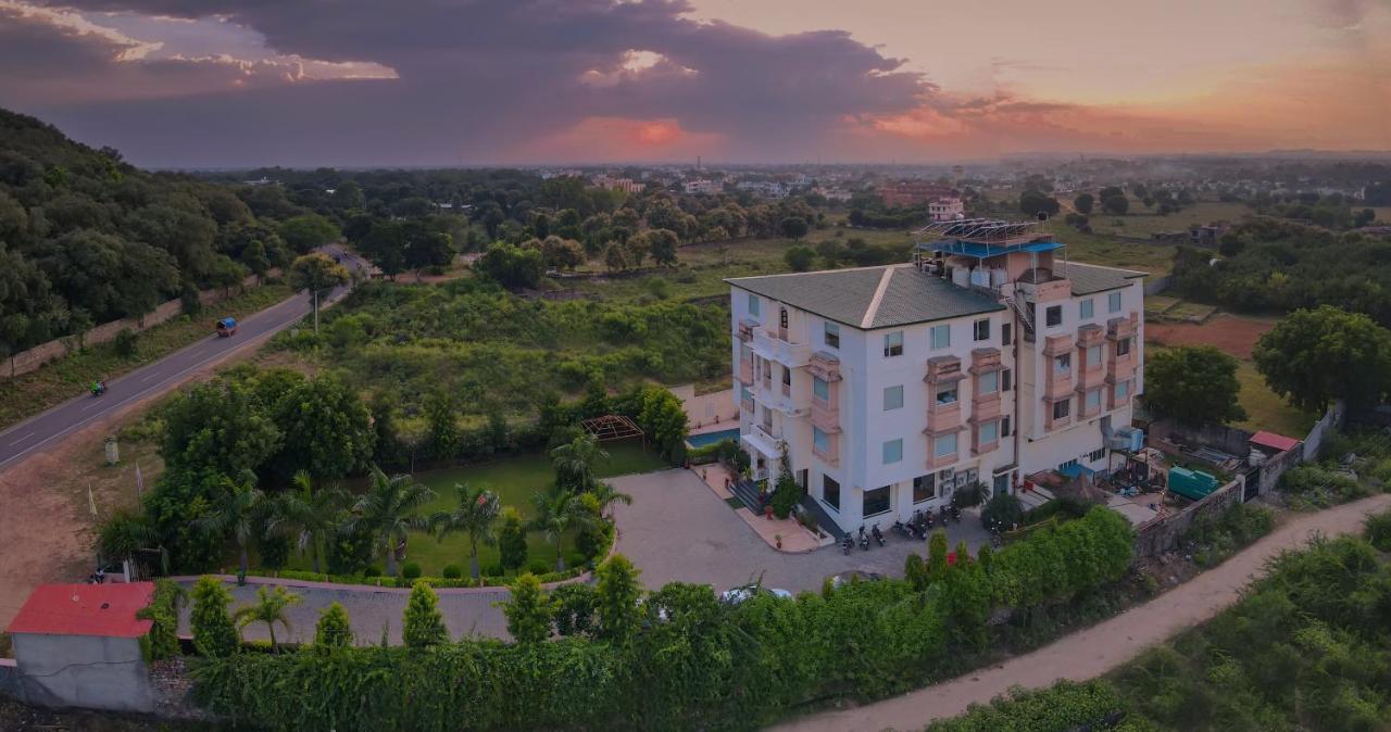 Welcomheritage Mount Valley Resort Ranthambore Sawai Madhopur Buitenkant foto